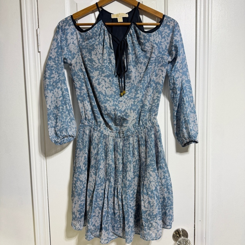 Michael Kors blue gray floral long sleeve cold shoulder mini dress size XS